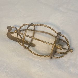 Vintage Gold twisted Metal Wall Sconce Candle Holder